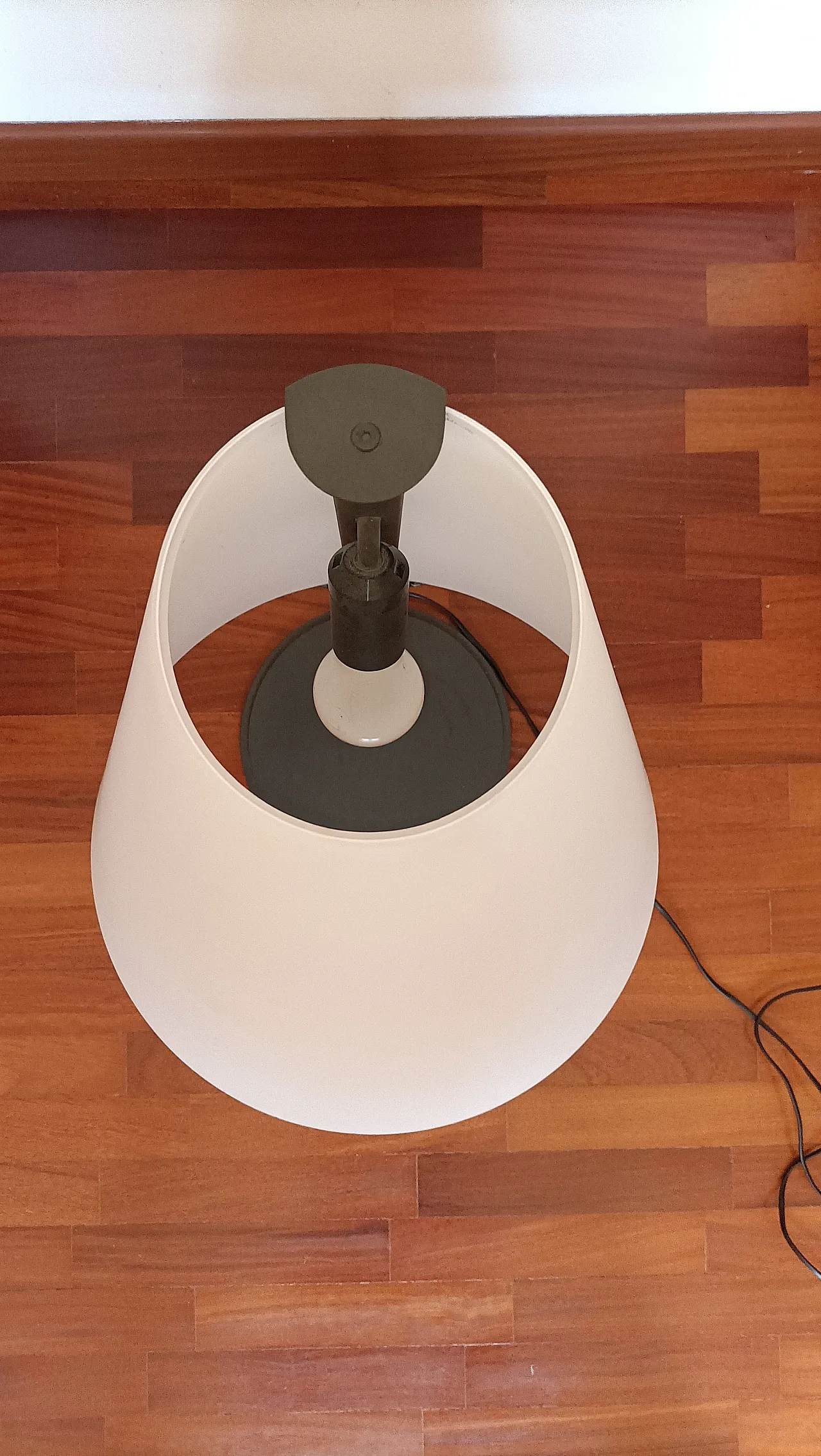 Pair of Micene T46 and T68 table lamps by Renato Toso for Leucos, 80s 3