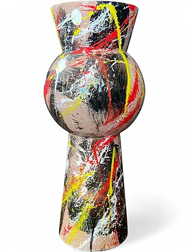 Vaso in metallo di Silvio Formichetti, anni 2000