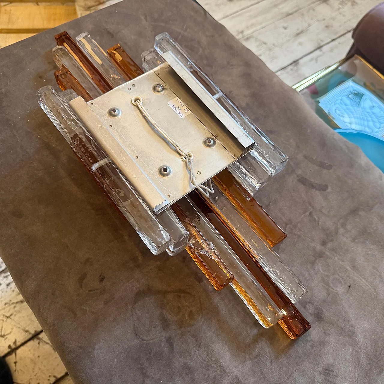 Pair of Brutalist glass appliques by Poliarte, 1970s 10