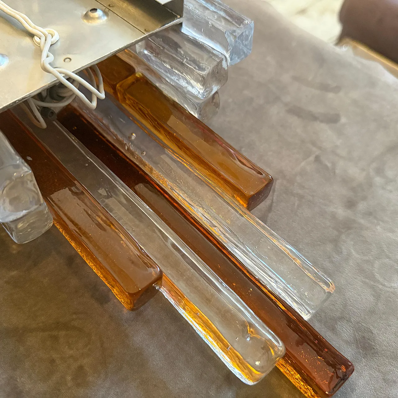 Pair of Brutalist glass appliques by Poliarte, 1970s 14