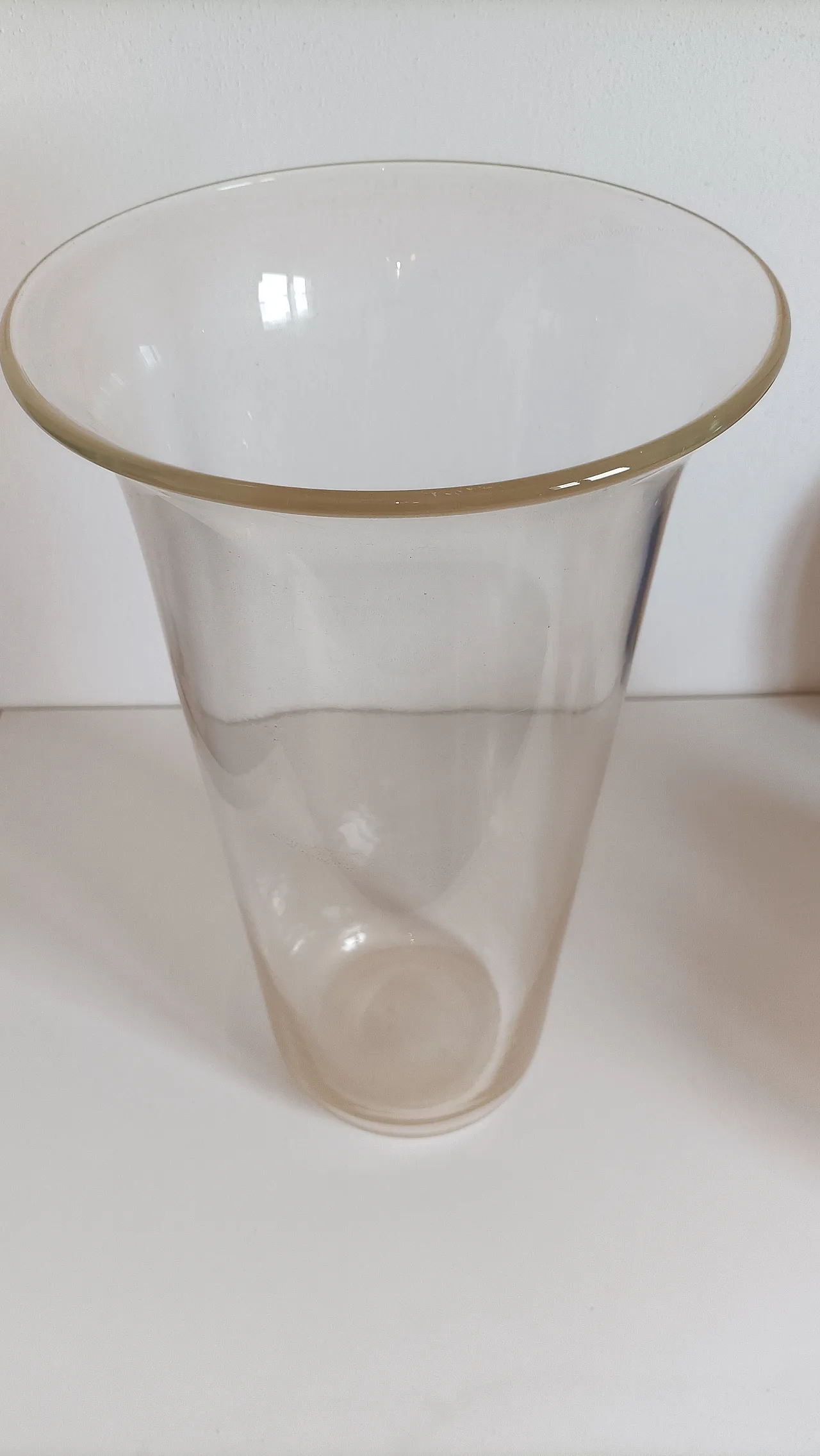 Vase by Fratelli Toso signed Murano blown glass with gilding, 80s 3