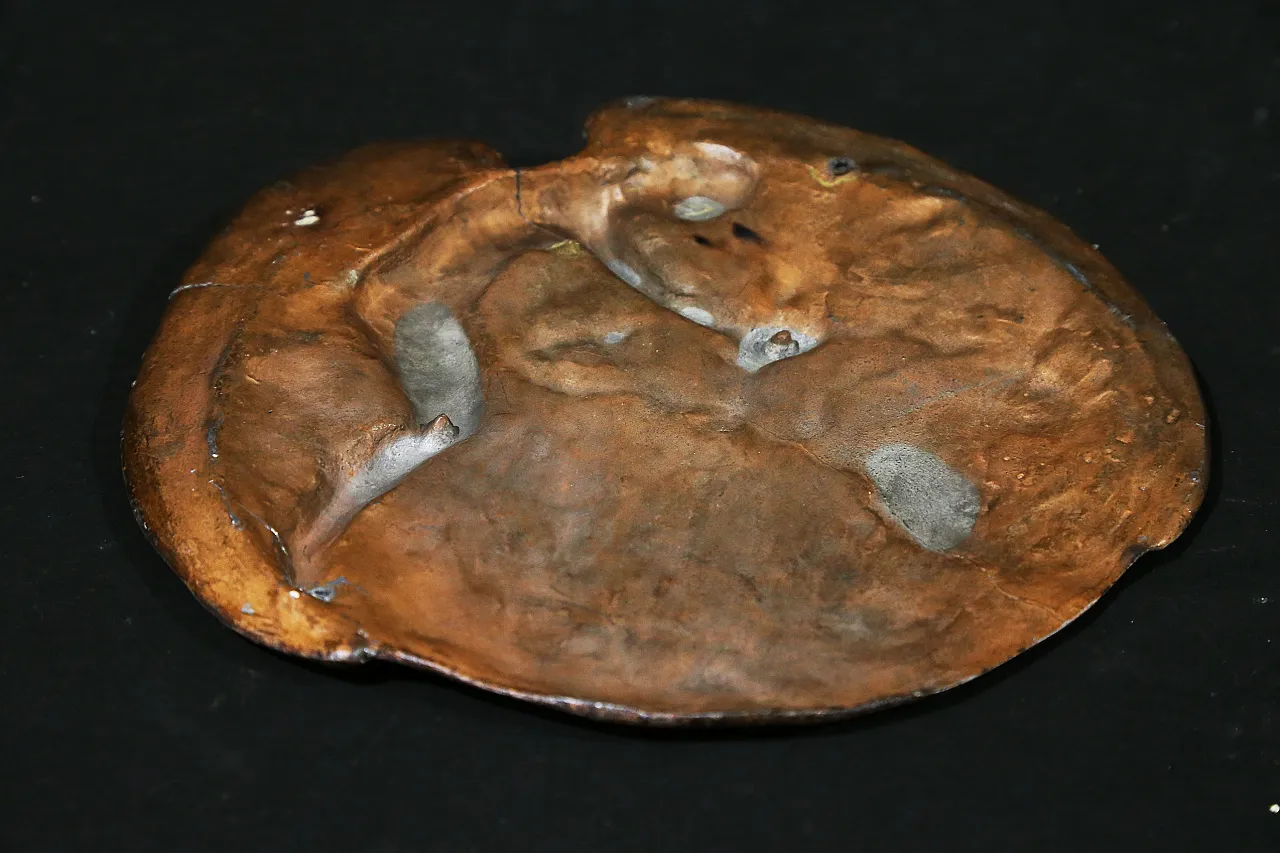 Bas-relief bronze plaque by Enea Stefani , angel of peace, 1920 21