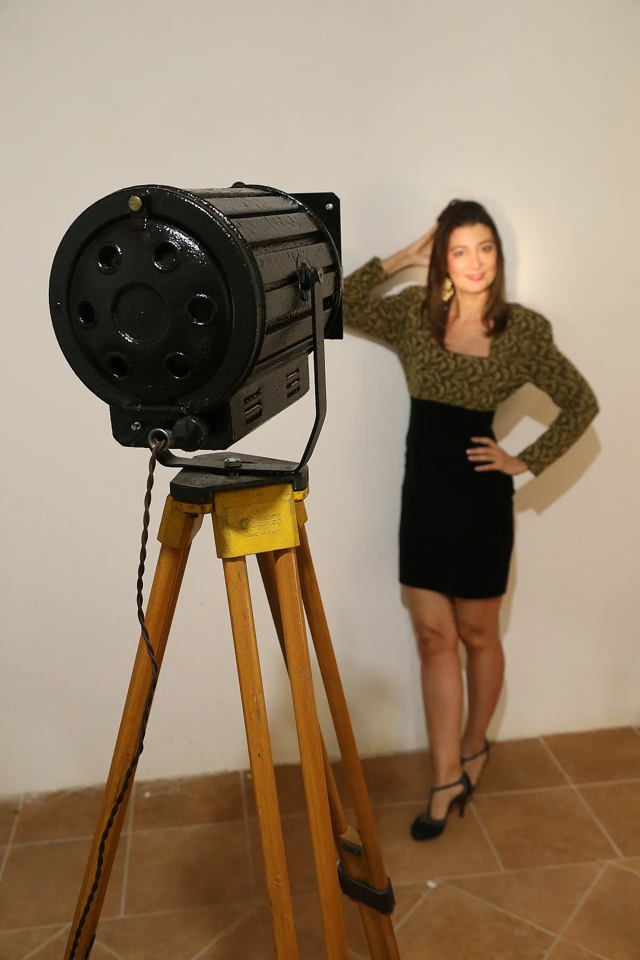 Theater lighthouse PC lens pinspot coemar  tripod floor lamp, 70s 9