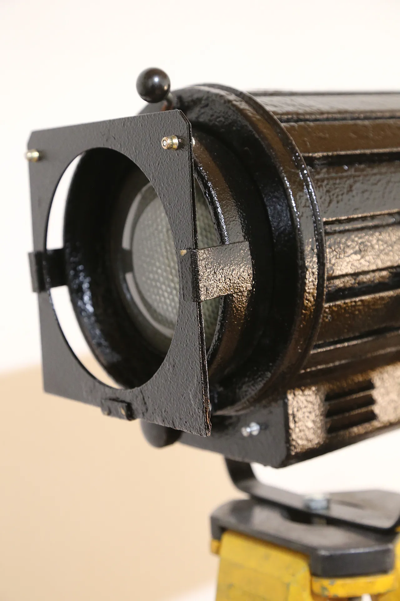 Theater lighthouse PC lens pinspot coemar  tripod floor lamp, 70s 19