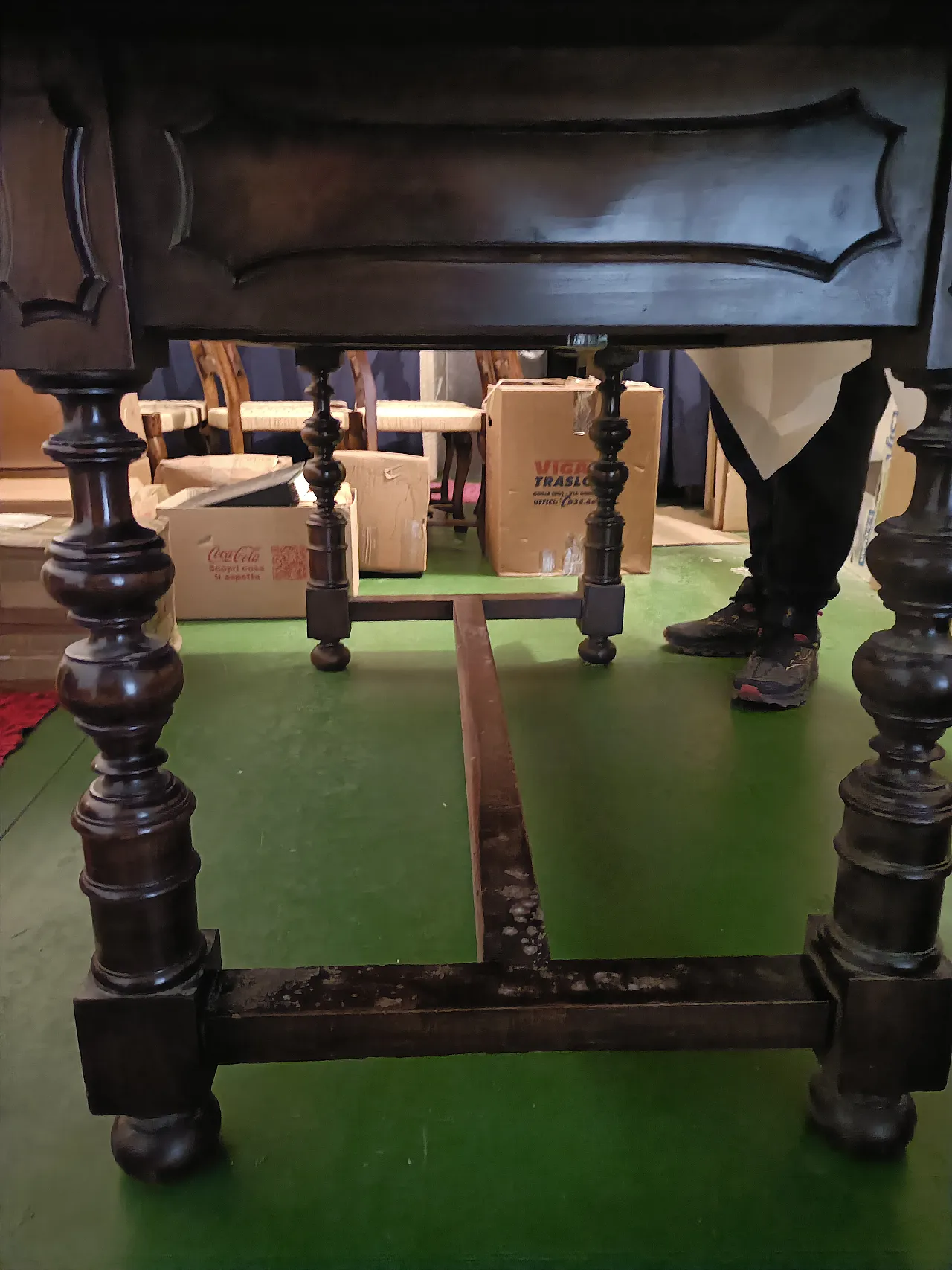 Tavolo da fattoria in legno con cassetti e gambe tornite, anni '50 1