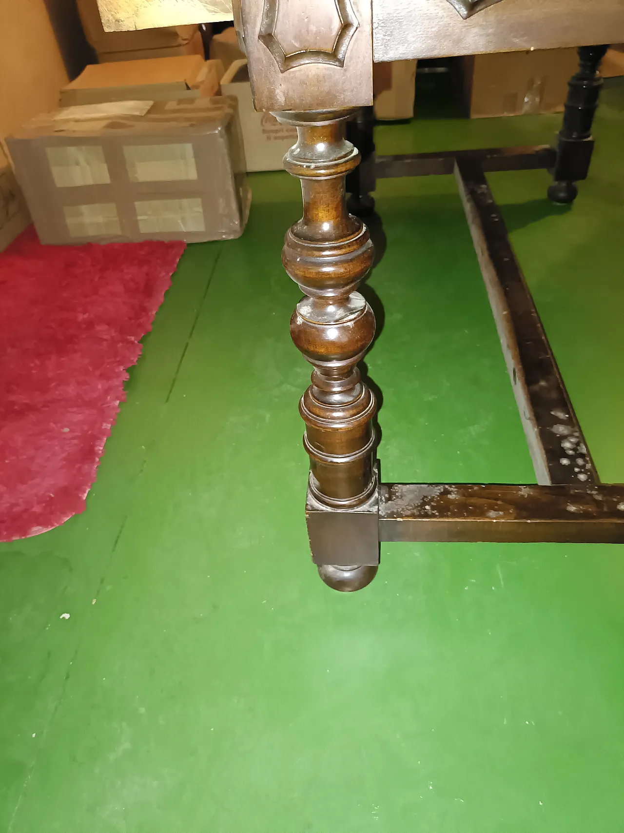 Tavolo da fattoria in legno con cassetti e gambe tornite, anni '50 7