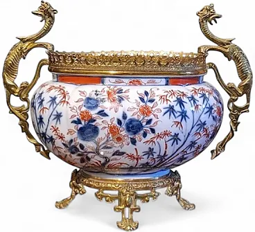Japanese porcelain centerpiece Imari, 19th century