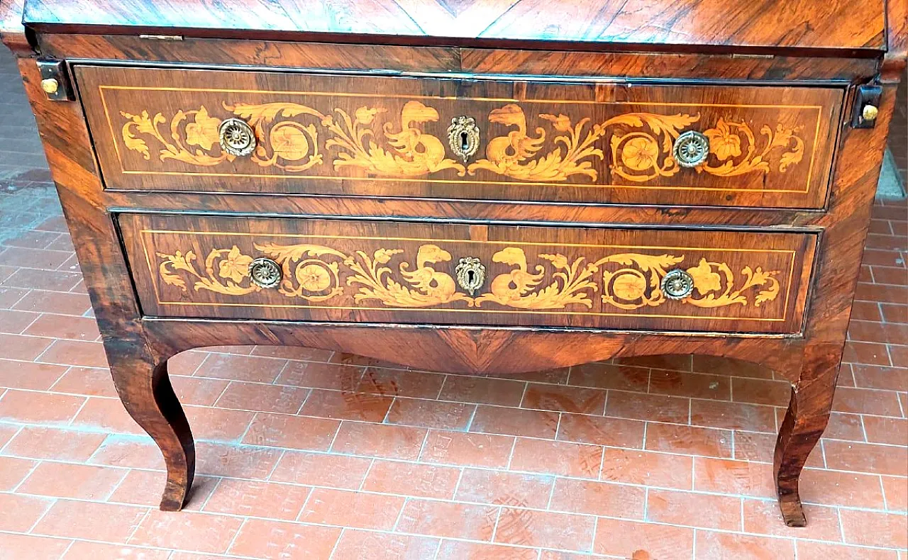 Inlaid wooden desk, mid-18th century 12