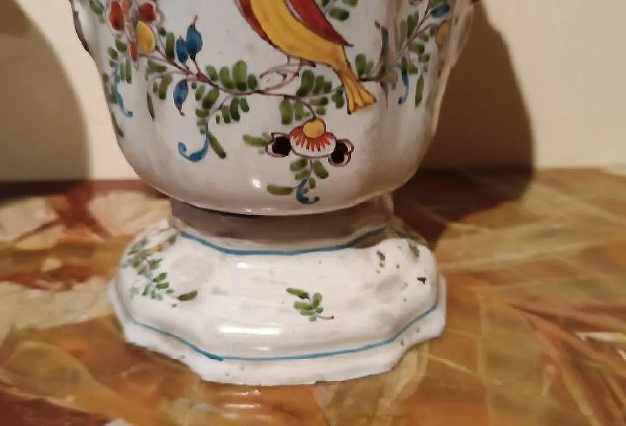 Pair of decorated terracotta vases, 18th century 4