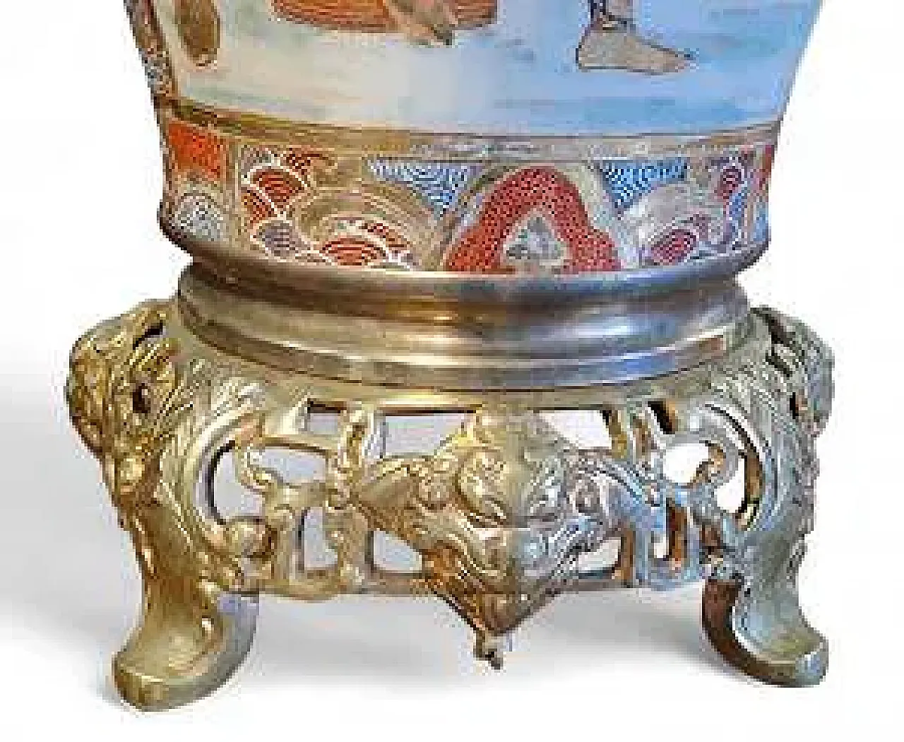 Pair of Satsuma ceramic vases, 19th century 3