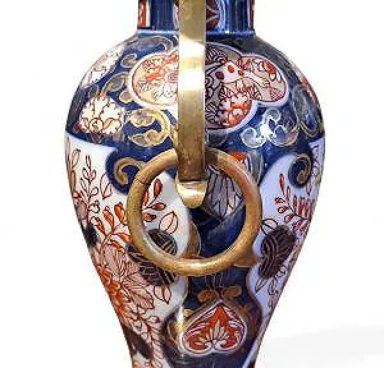 Pair of Imari porcelain three-flame candlesticks, 18th century 8