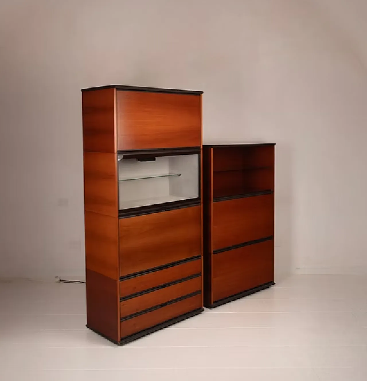 Mobili bar di Hilton di L. Acerbis e G. Stoppino per Acerbis, anni '70 3