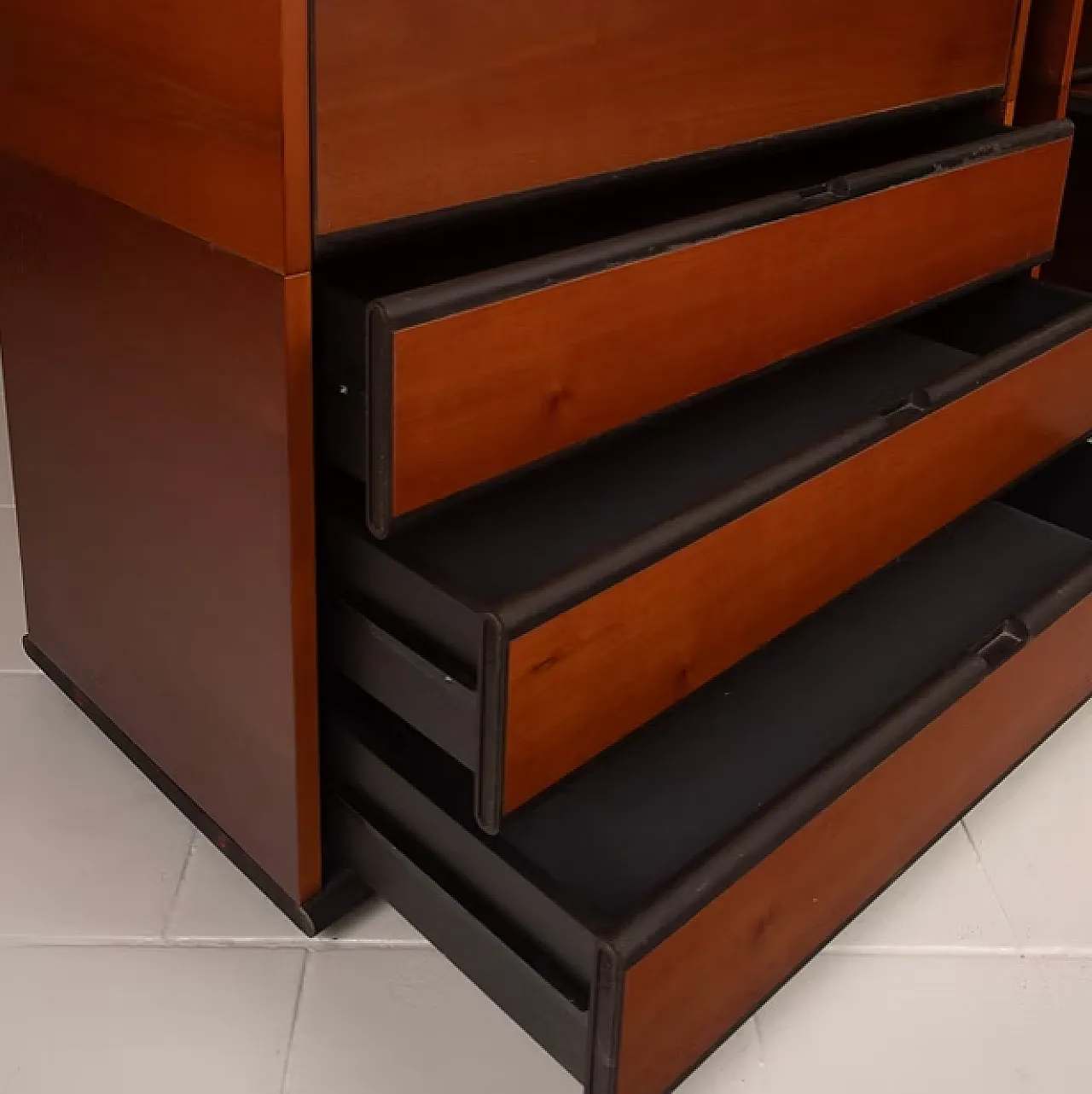 Mobili bar di Hilton di L. Acerbis e G. Stoppino per Acerbis, anni '70 6