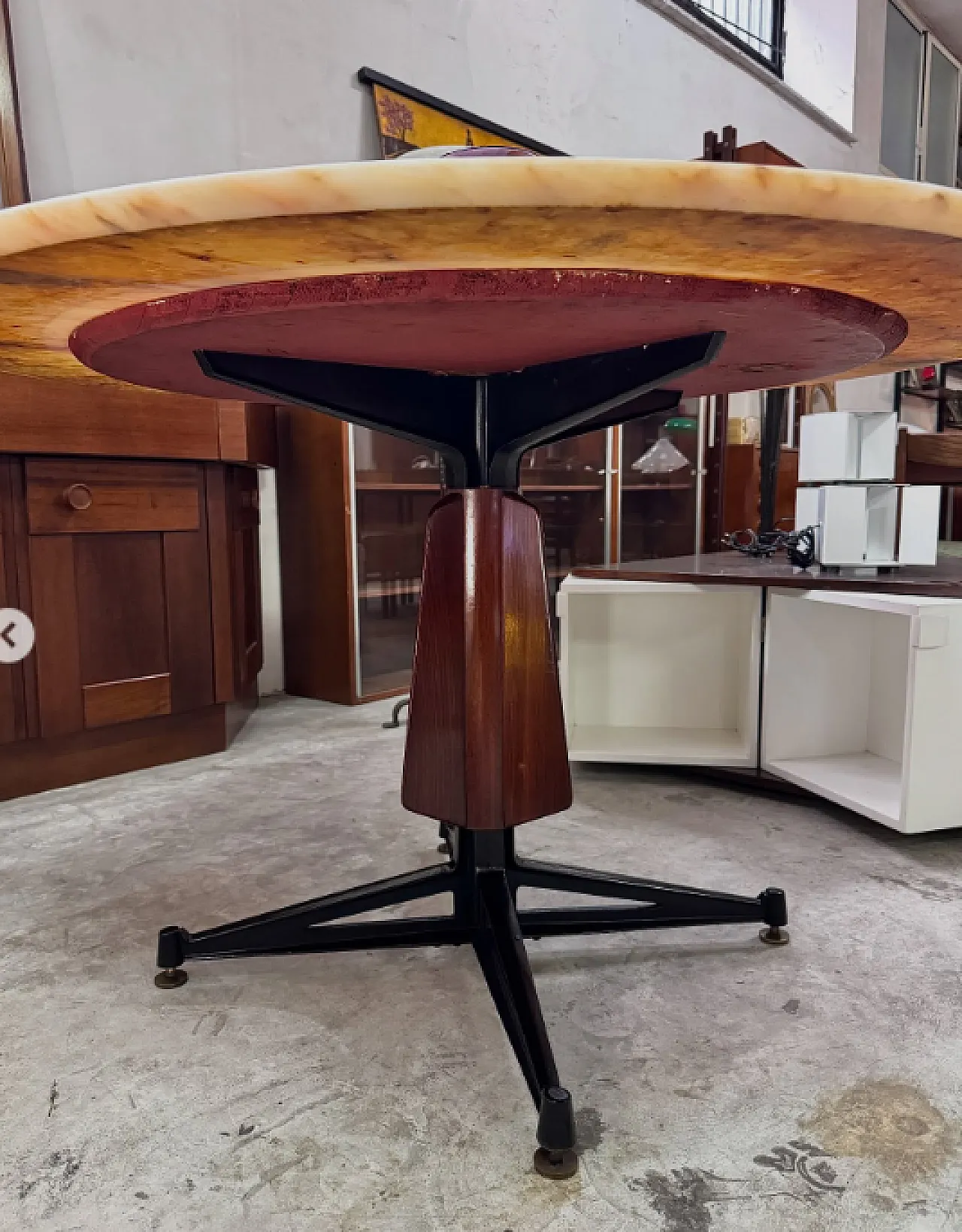Dining table with Portuguese Rose marble top, 1960s 5