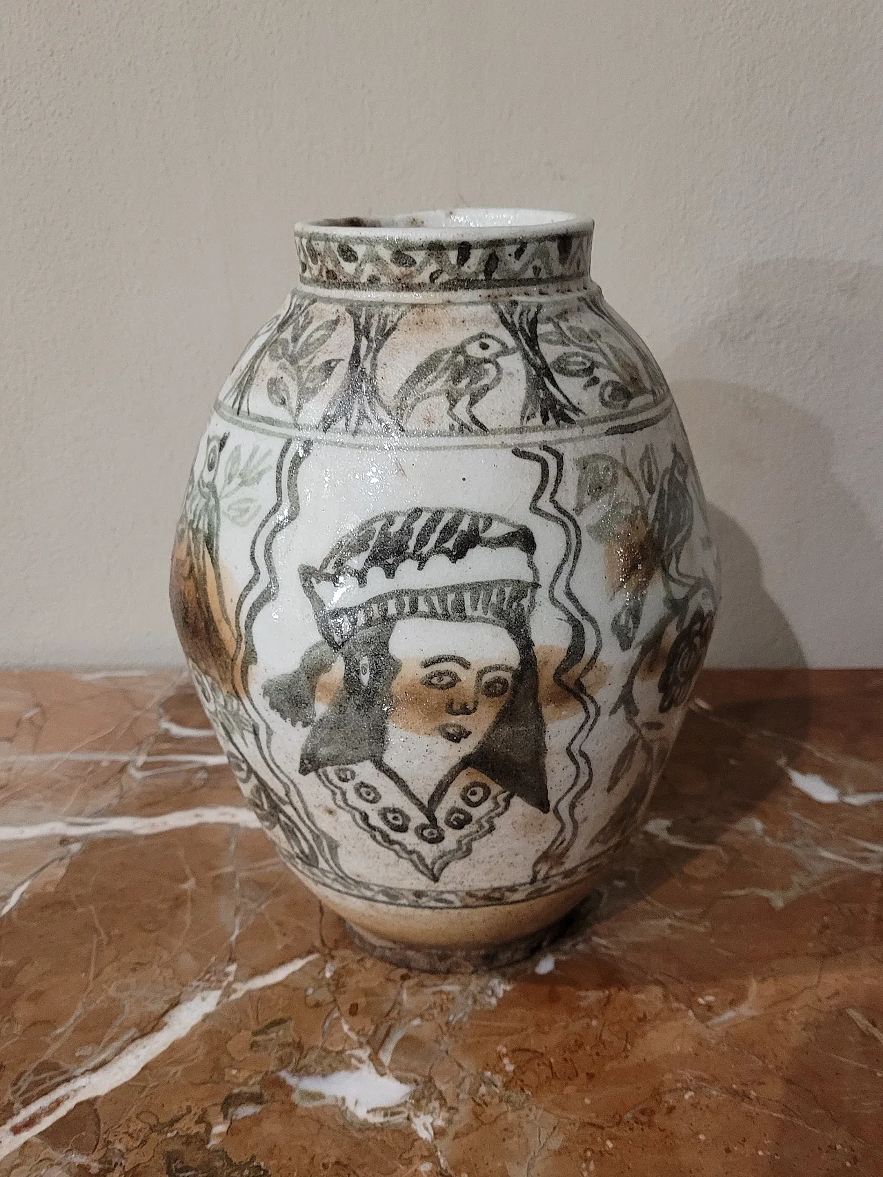 Ceramic vase, Iran, Qajar dynasty, 19th century 2