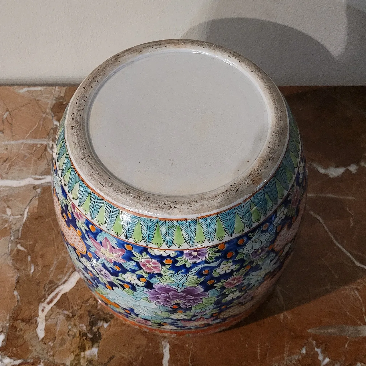 Cachepot in Imari porcelain, Japan, from the Meiji period 7