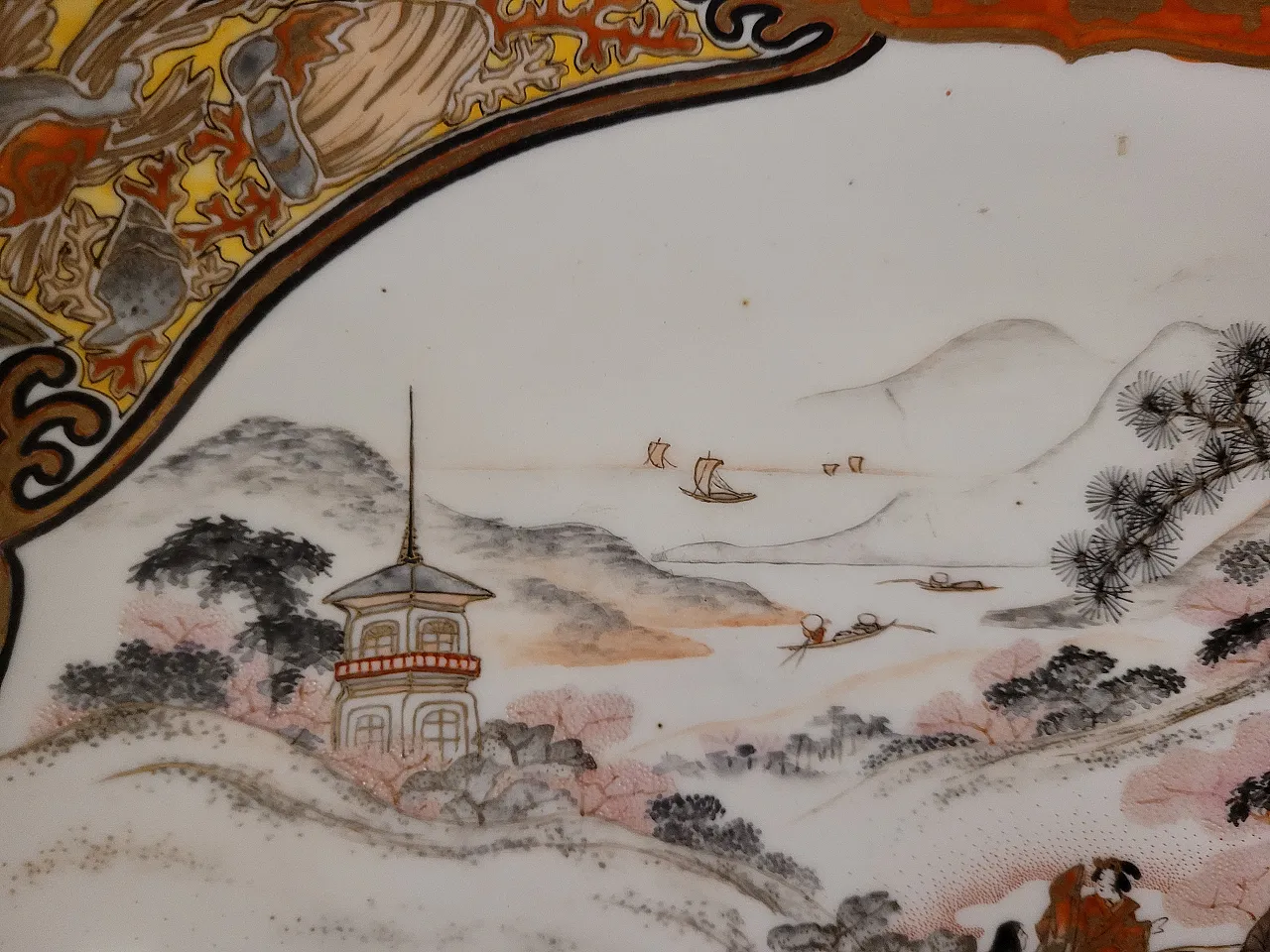 Kutani porcelain plate, Japan, from the Meiji period 1867 - 1912 5