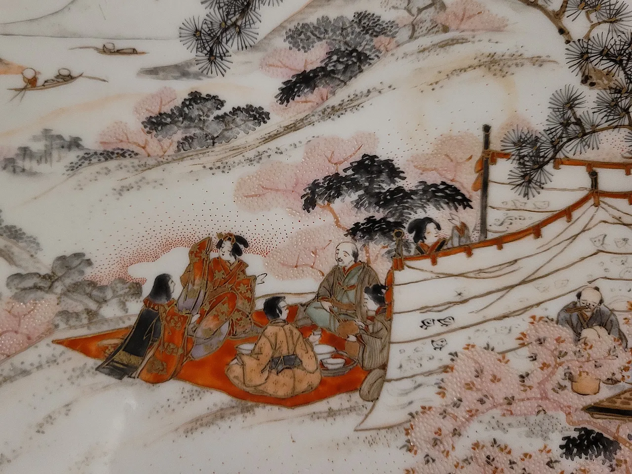 Kutani porcelain plate, Japan, from the Meiji period 1867 - 1912 6