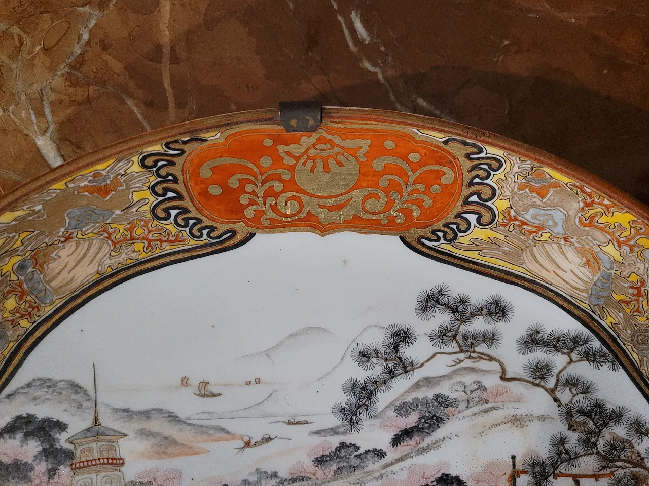 Kutani porcelain plate, Japan, from the Meiji period 1867 - 1912 10