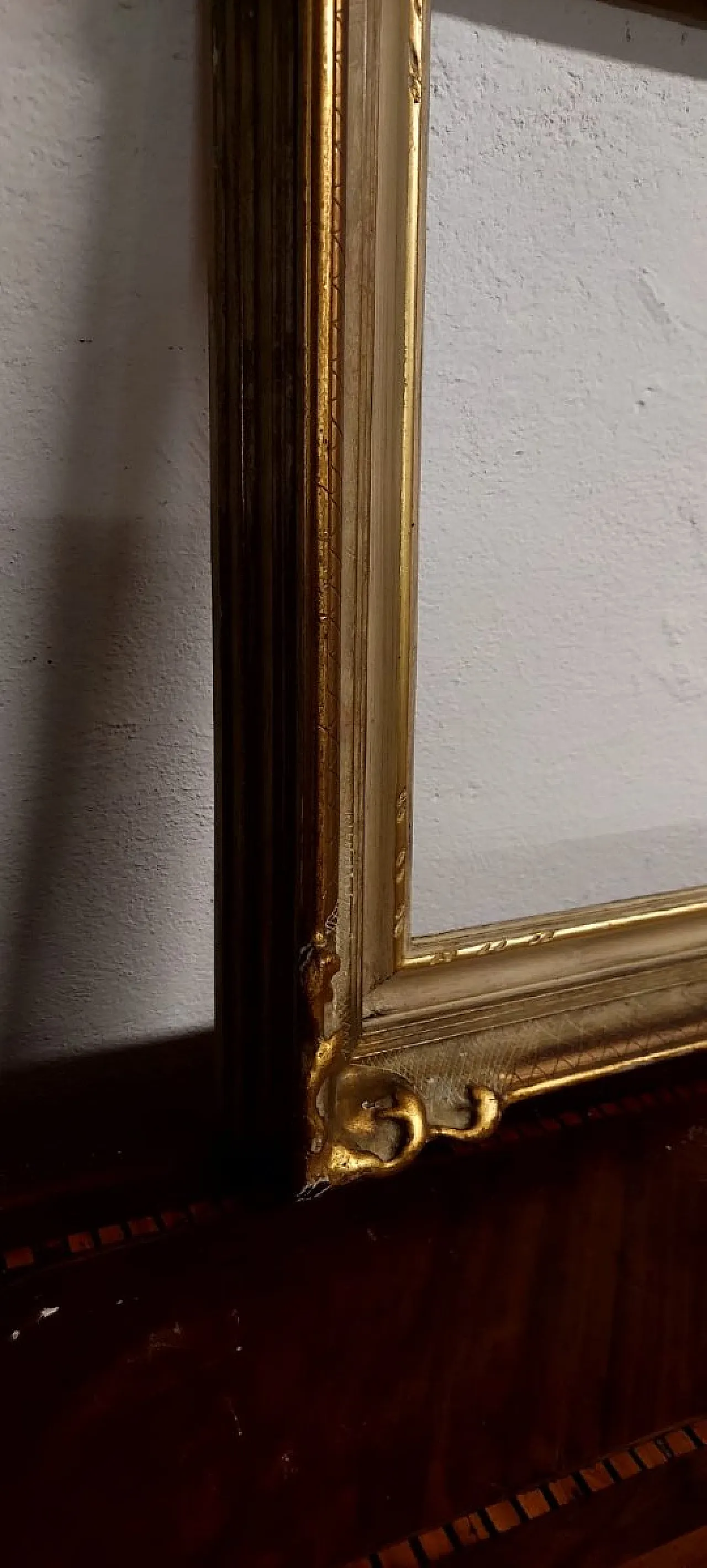 Lacquered and gilded wooden frame, early 20th century 5