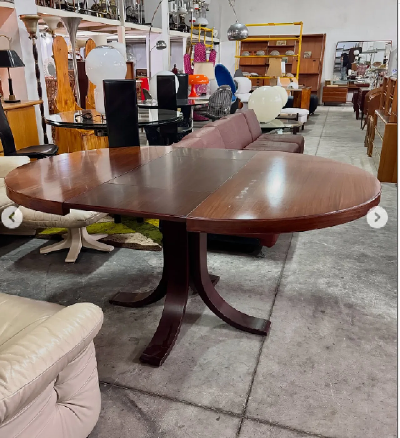 Extendable dining table, 1970s 6