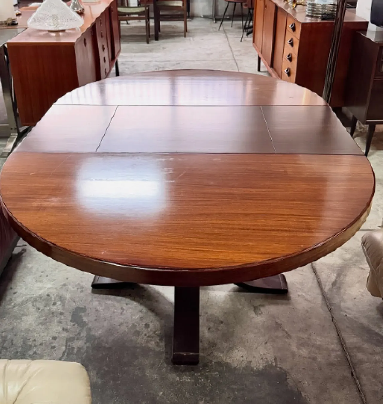 Extendable dining table, 1970s 9
