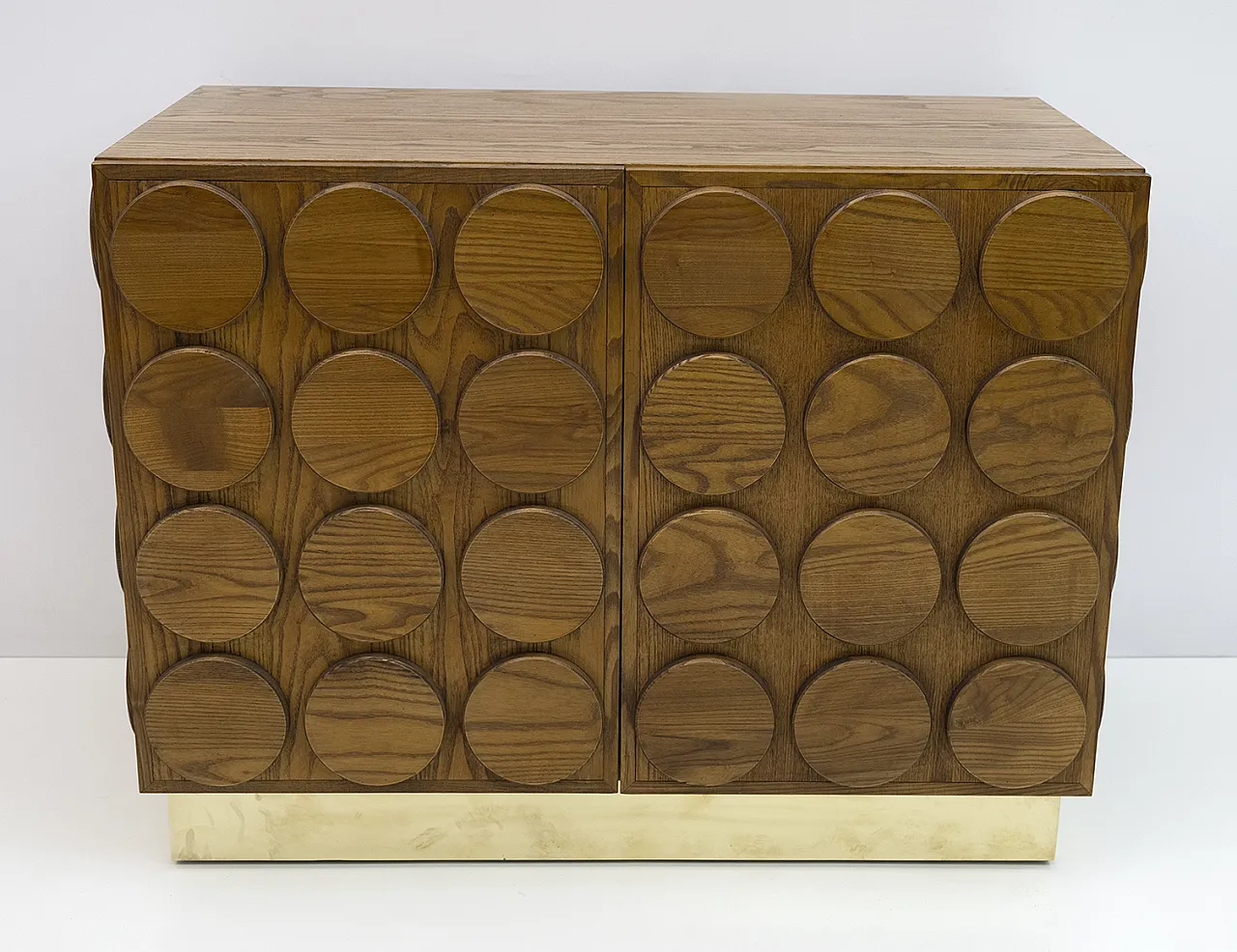 Brutalist bar cabinet in chestnut wood and brass, 1970s 4