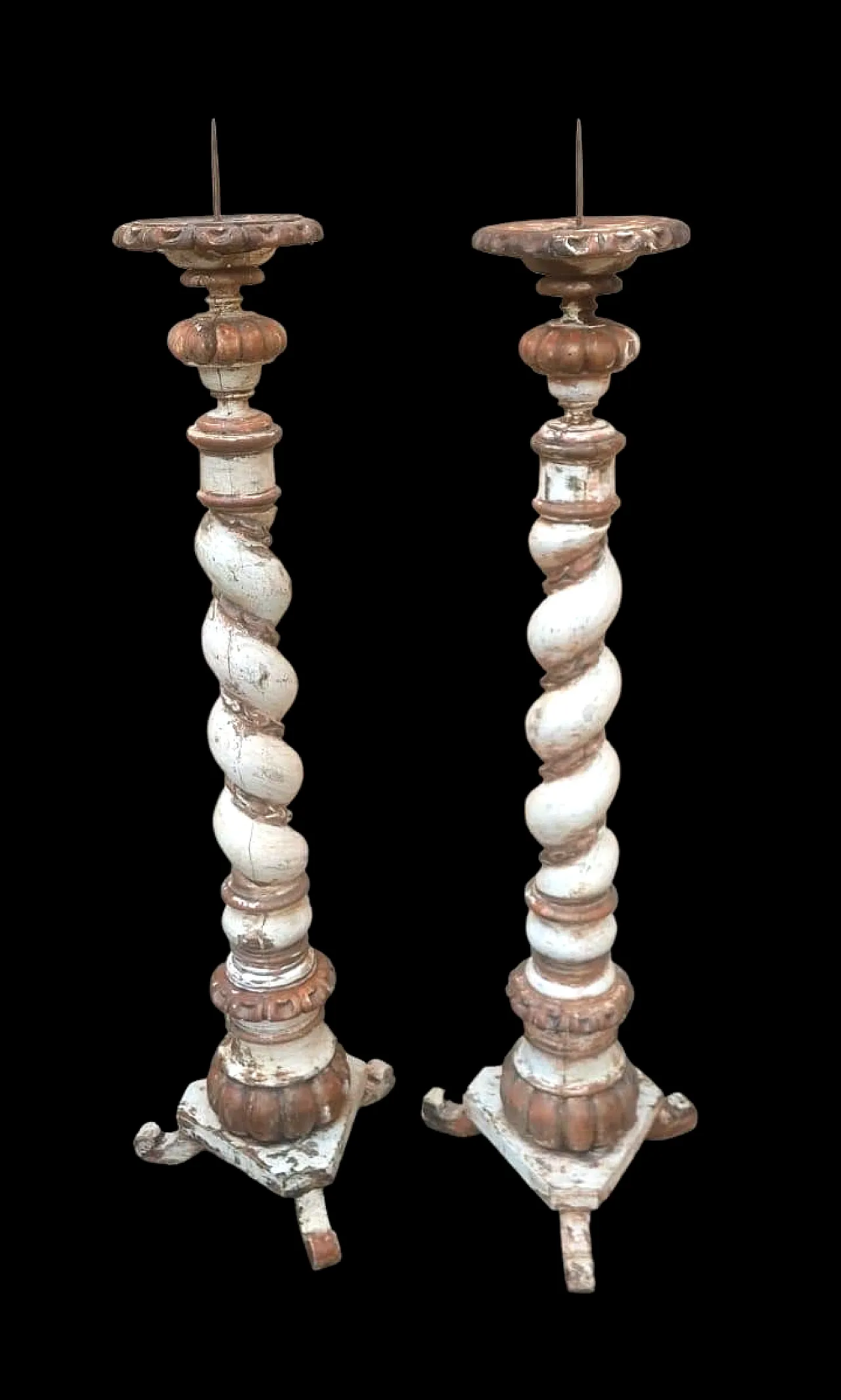 Cappia di candelieri in legno laccato, '700 1