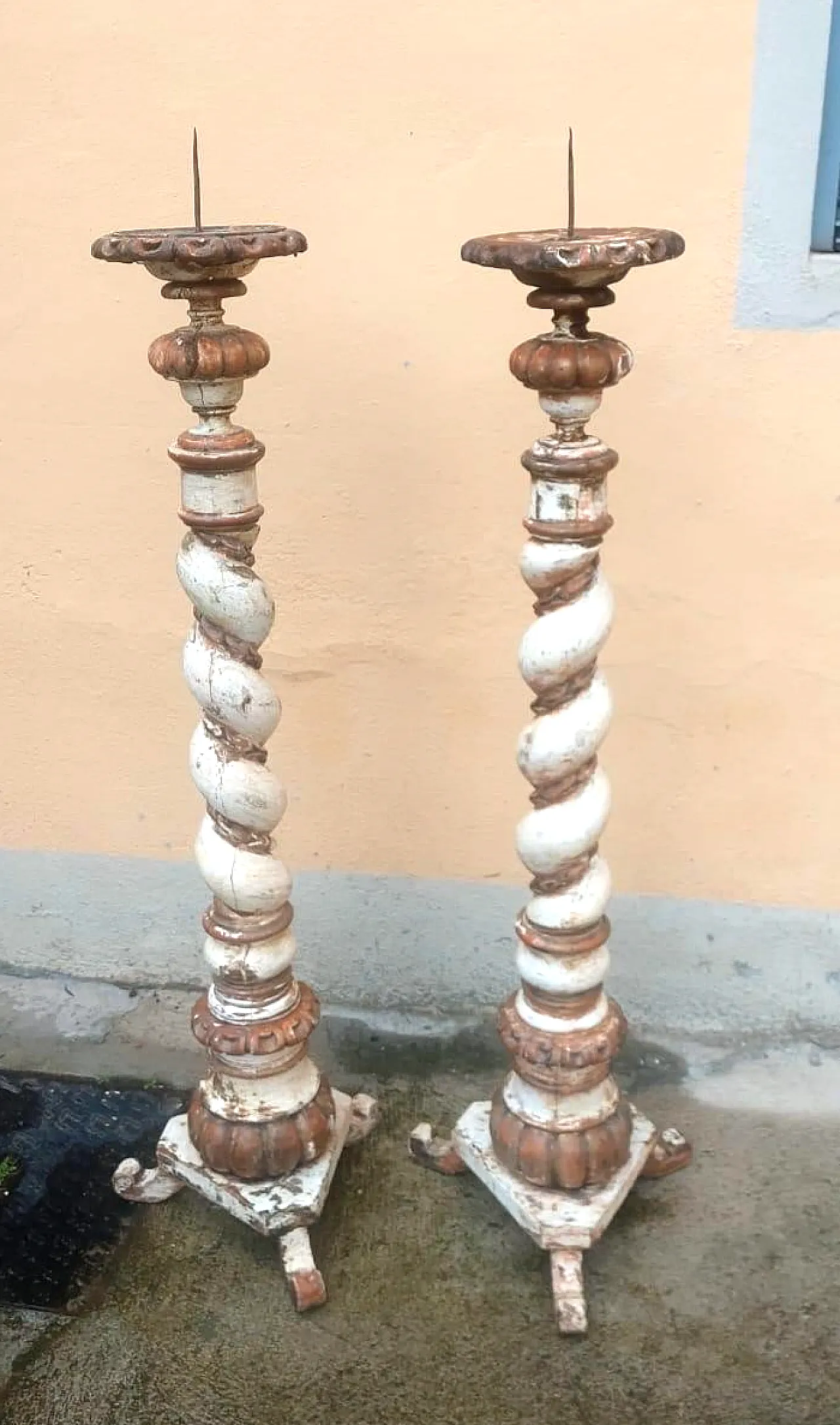 Cappia di candelieri in legno laccato, '700 2