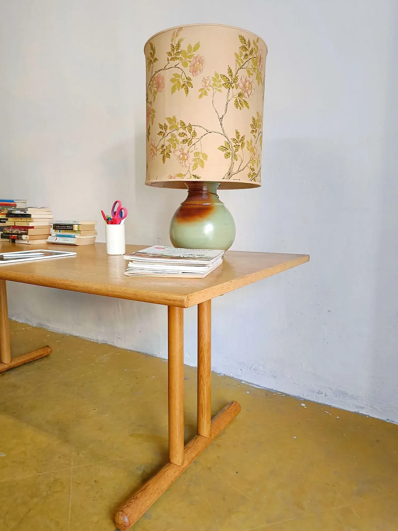 Light Oak Table Central Base Danish, 60s 10