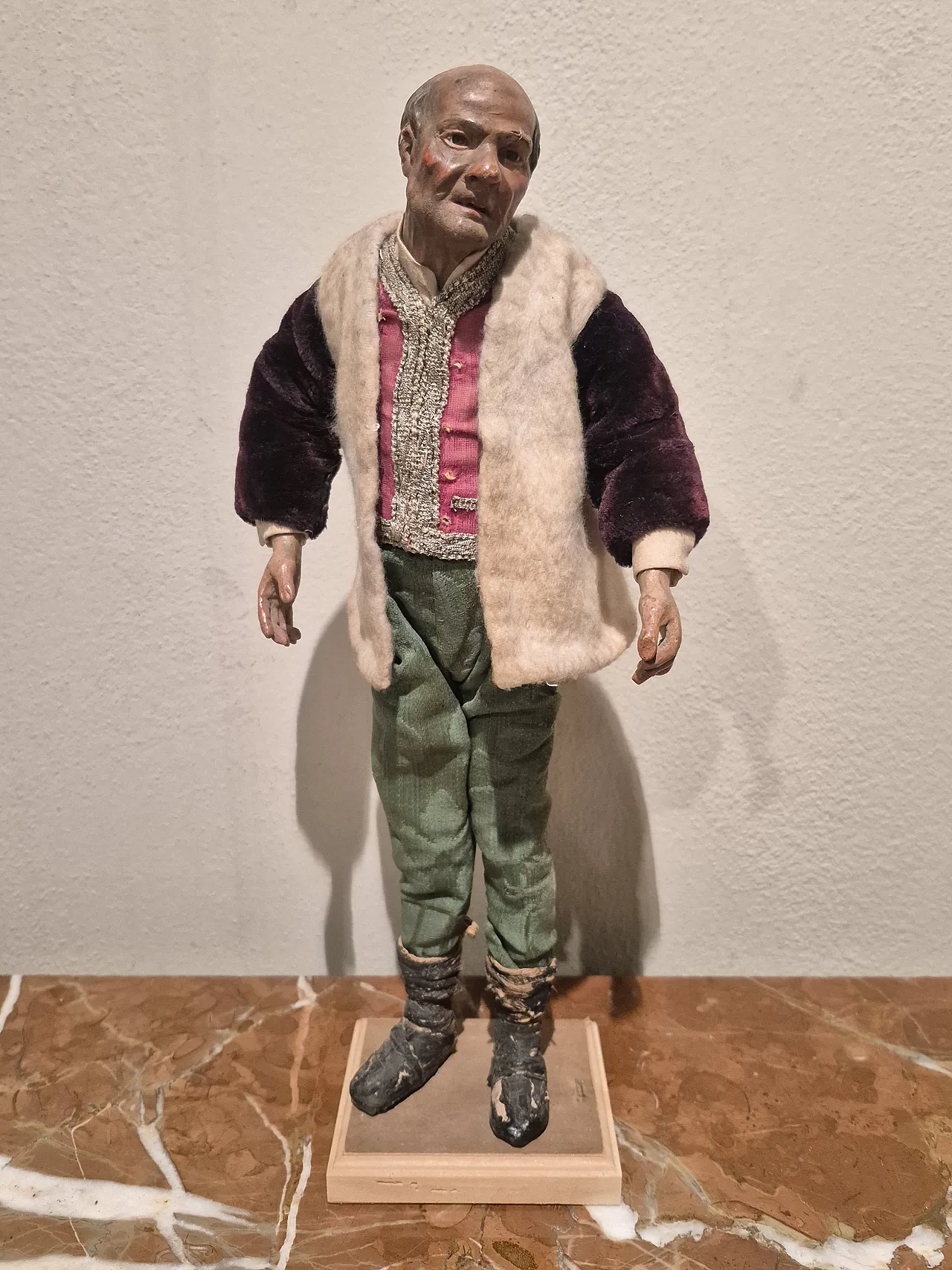 Shepherd nativity scene statue in terracotta, glass, polychrome fabric 2