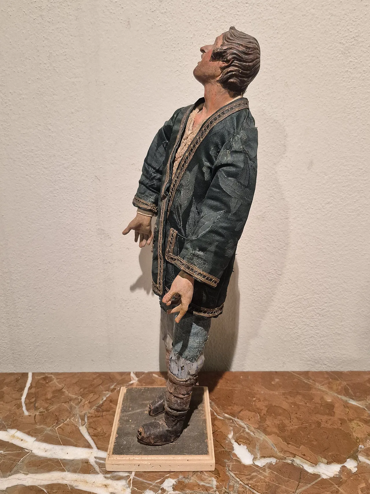 Shepherd ativity scene statue in terracotta, glass, polychrome fabric 5