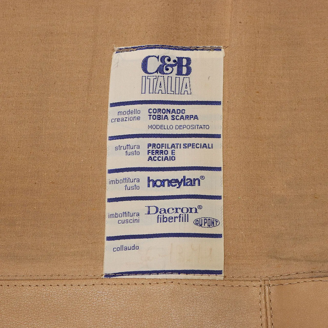 Divano con imbottitura in espanso e rivestimento in pelle, '900 9