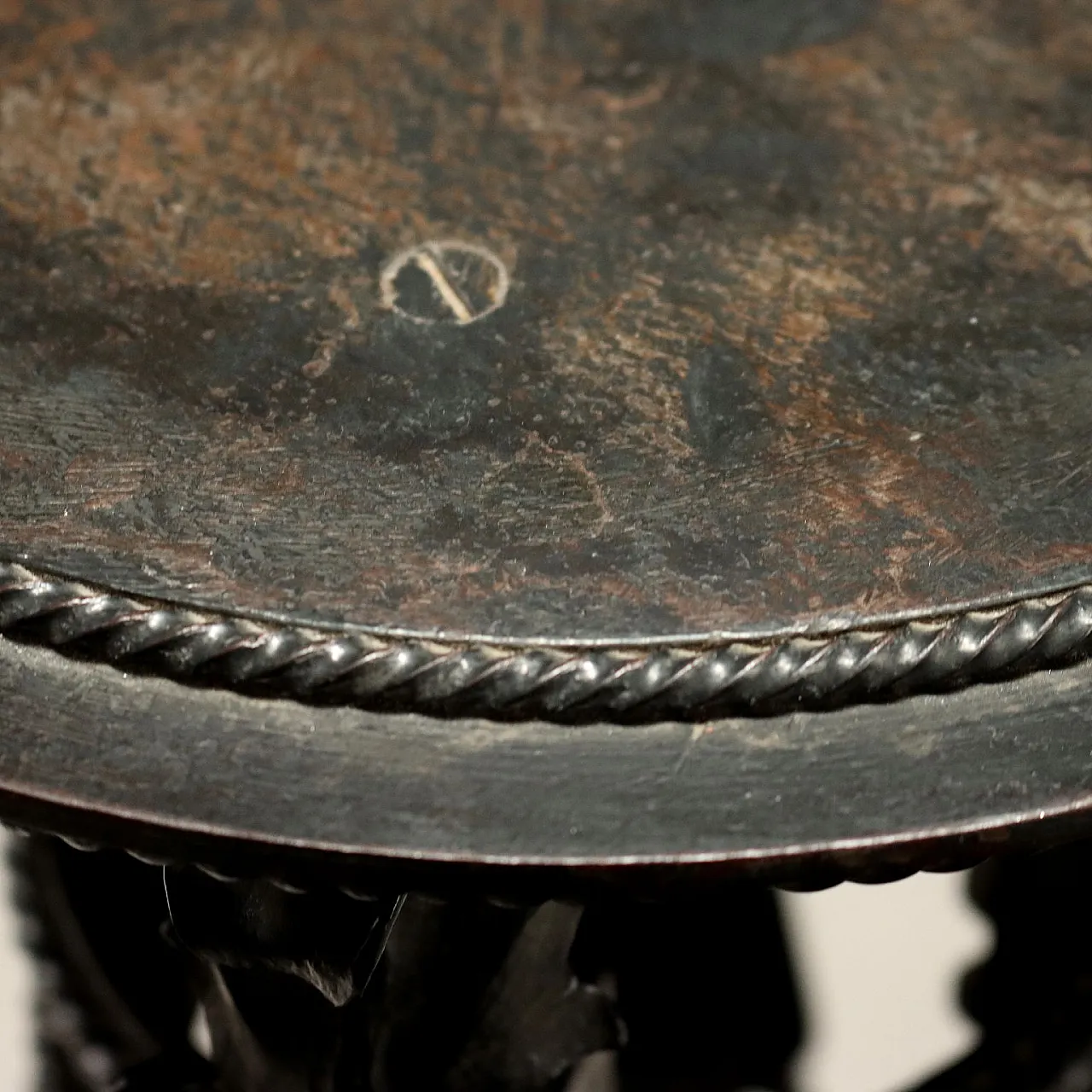 Wrought iron vase holder with decorations, 20th century 4