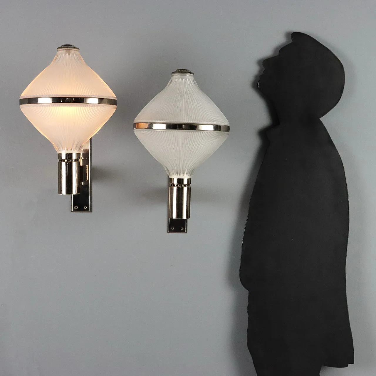 Pair of nickel-plated metal wall lights & glass diffuser, 20th century 2