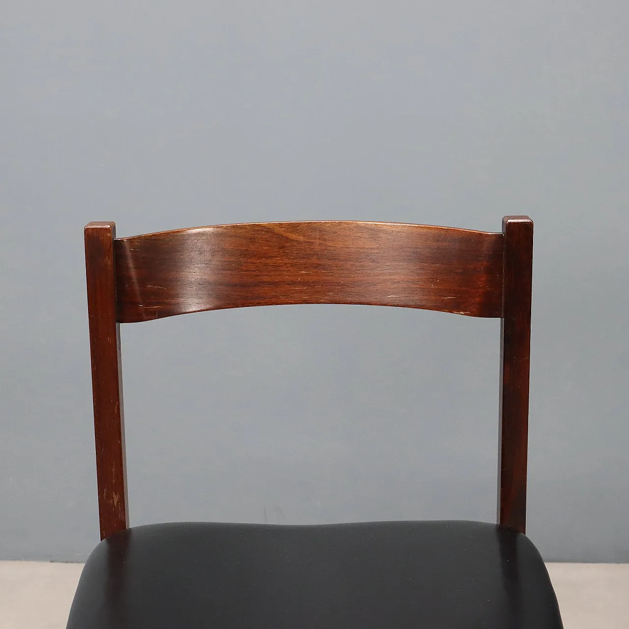 8 Sedie in legno di jacaranda e sedili in pelle, '900 5