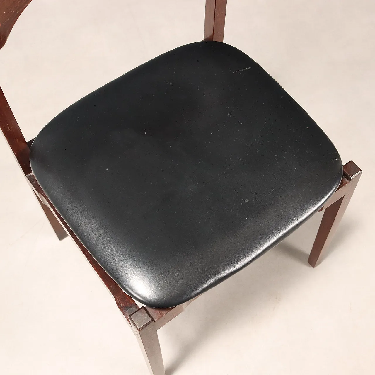 8 Sedie in legno di jacaranda e sedili in pelle, '900 8