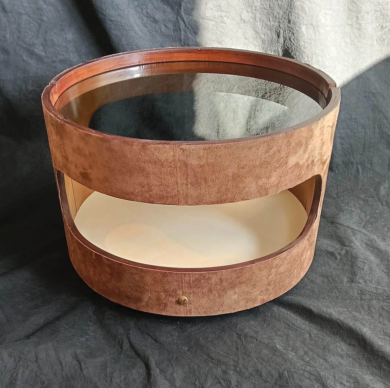 Coffee table by Joe Colombo. 70s 5