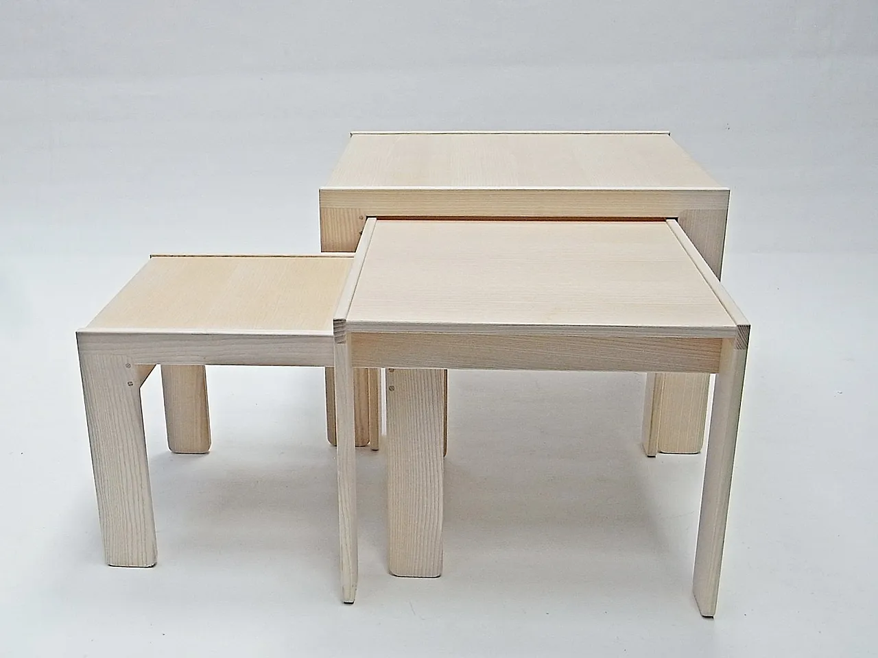 3 Tavolini ad incastro di Afra & Tobia Scarpa per Cassina, anni '90 9