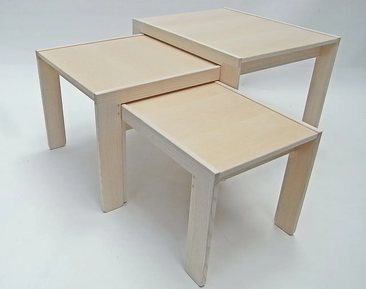 3 Tavolini ad incastro di Afra & Tobia Scarpa per Cassina, anni '90 10