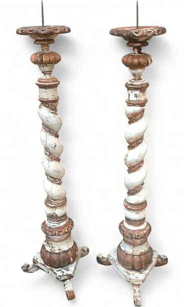 Cappia di candelieri in legno laccato, '700