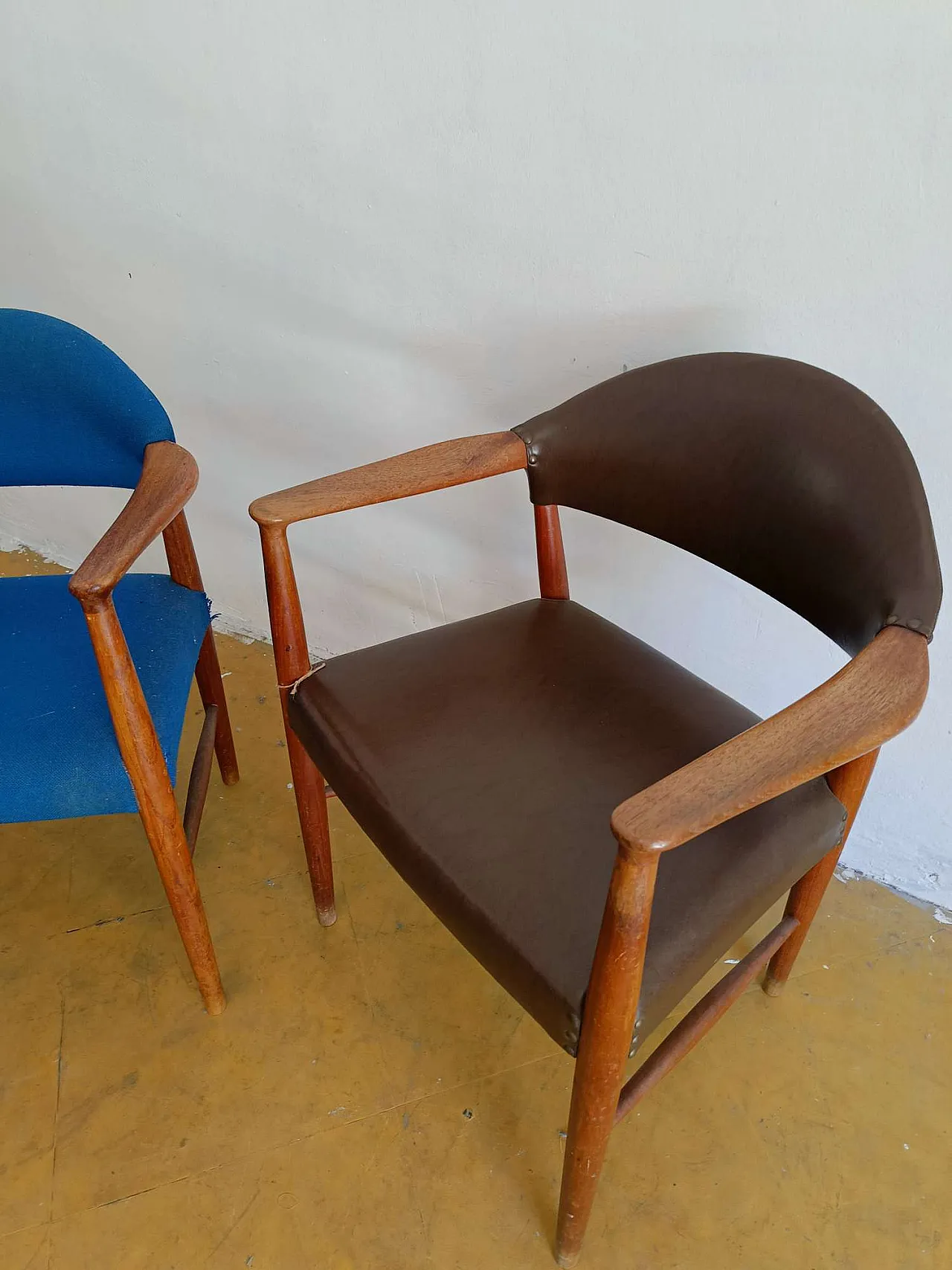 Pair of chairsby Kurt Olsen, 1960s 5