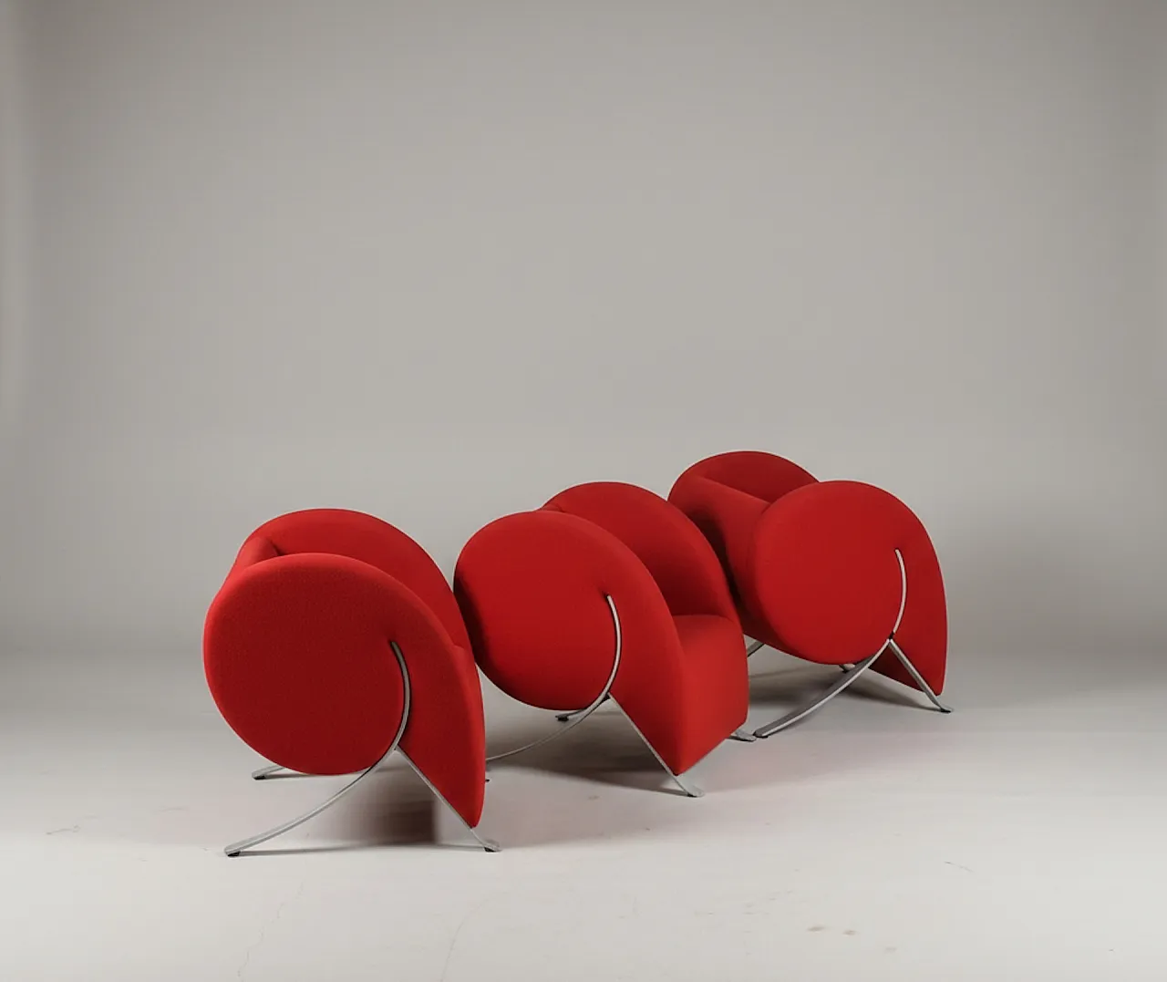 3 Comma red armchairs by Yaacov Kaufmann for Arflex, 90s 10
