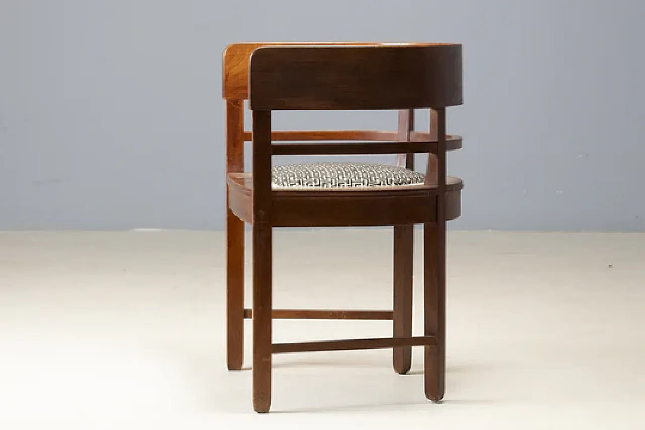 Poltrona con schienale intarsiato, '900 5