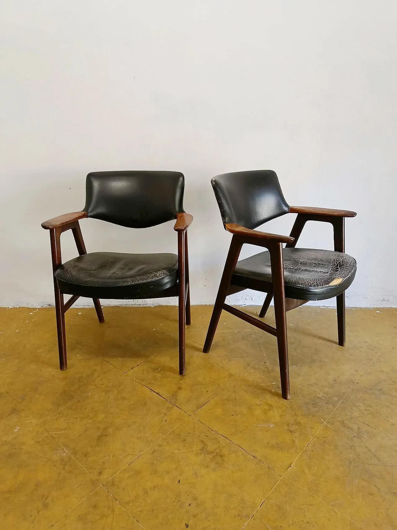 Pair of armchairs by Erik Kirkegaard in teak, 1950s 1