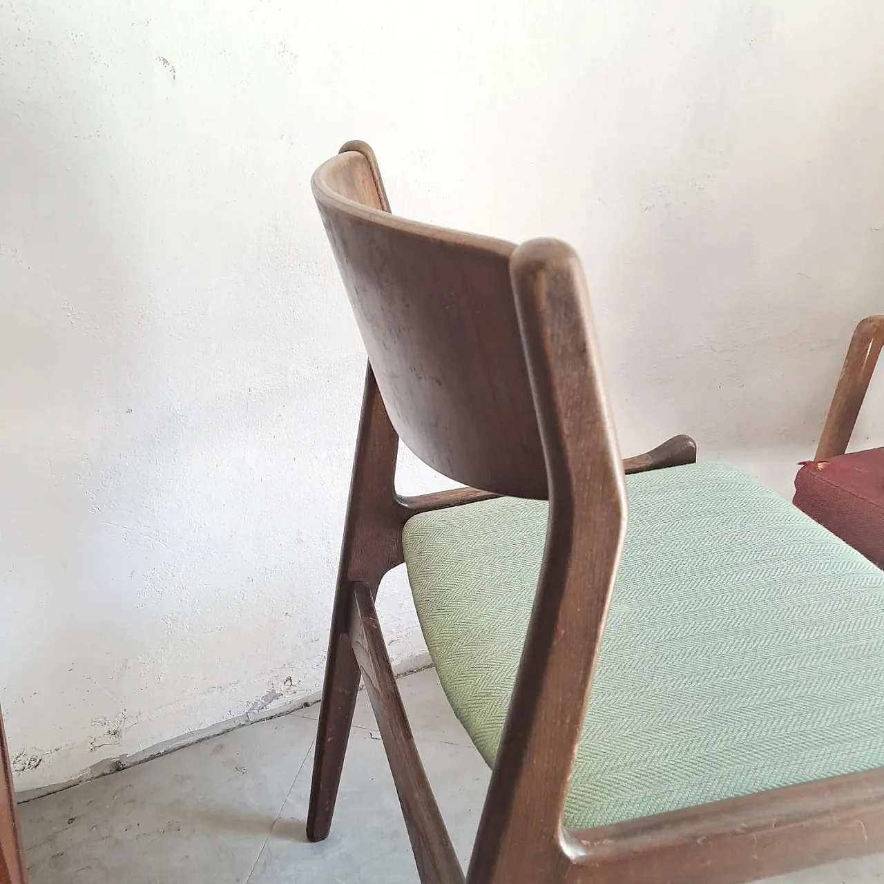 Chair by P.E.Jørgensen with continuous backrest, 60s 2