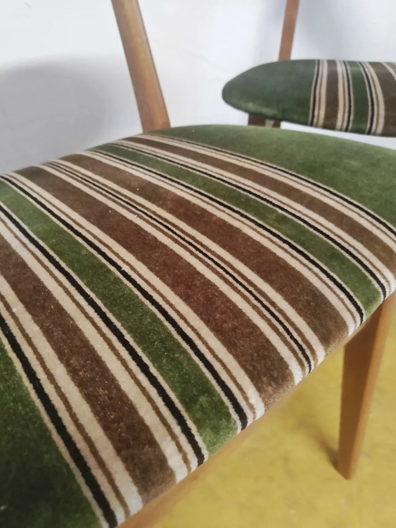 Pair of Farstrup chairs model 210 Danish teak, 1950s 7