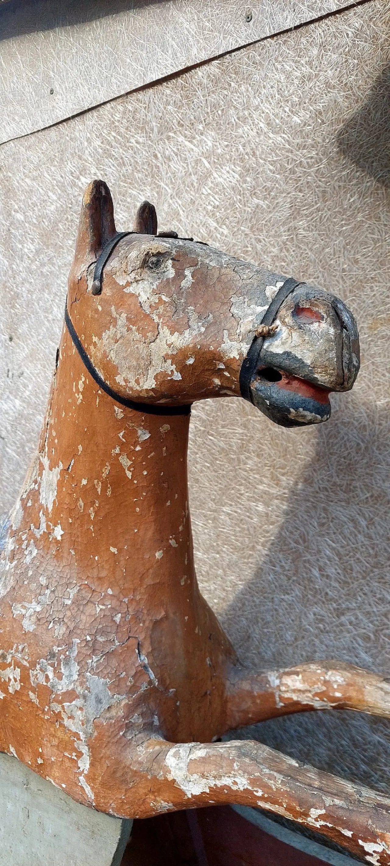 Rocking horse made of wood and papier-mâché, mid-19th century 3