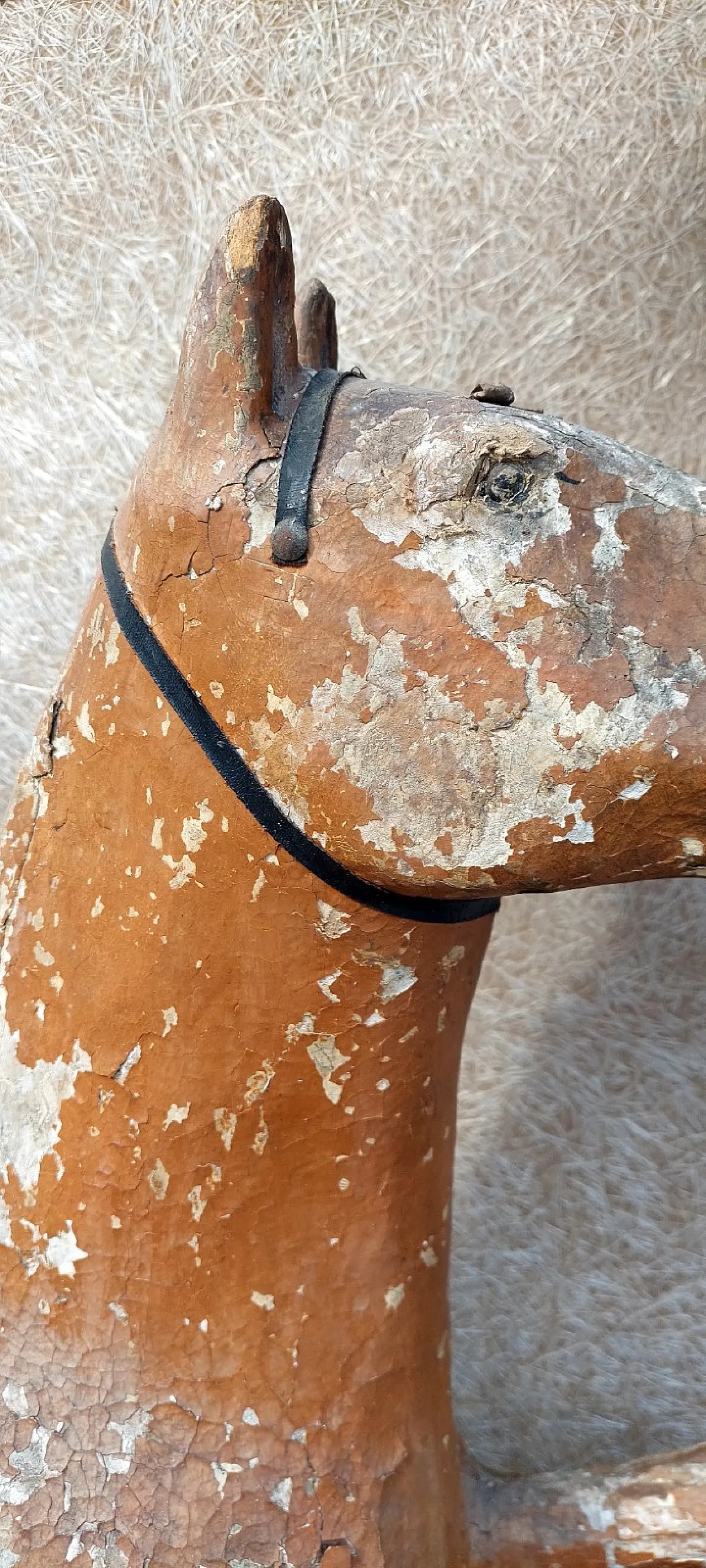 Rocking horse made of wood and papier-mâché, mid-19th century 7