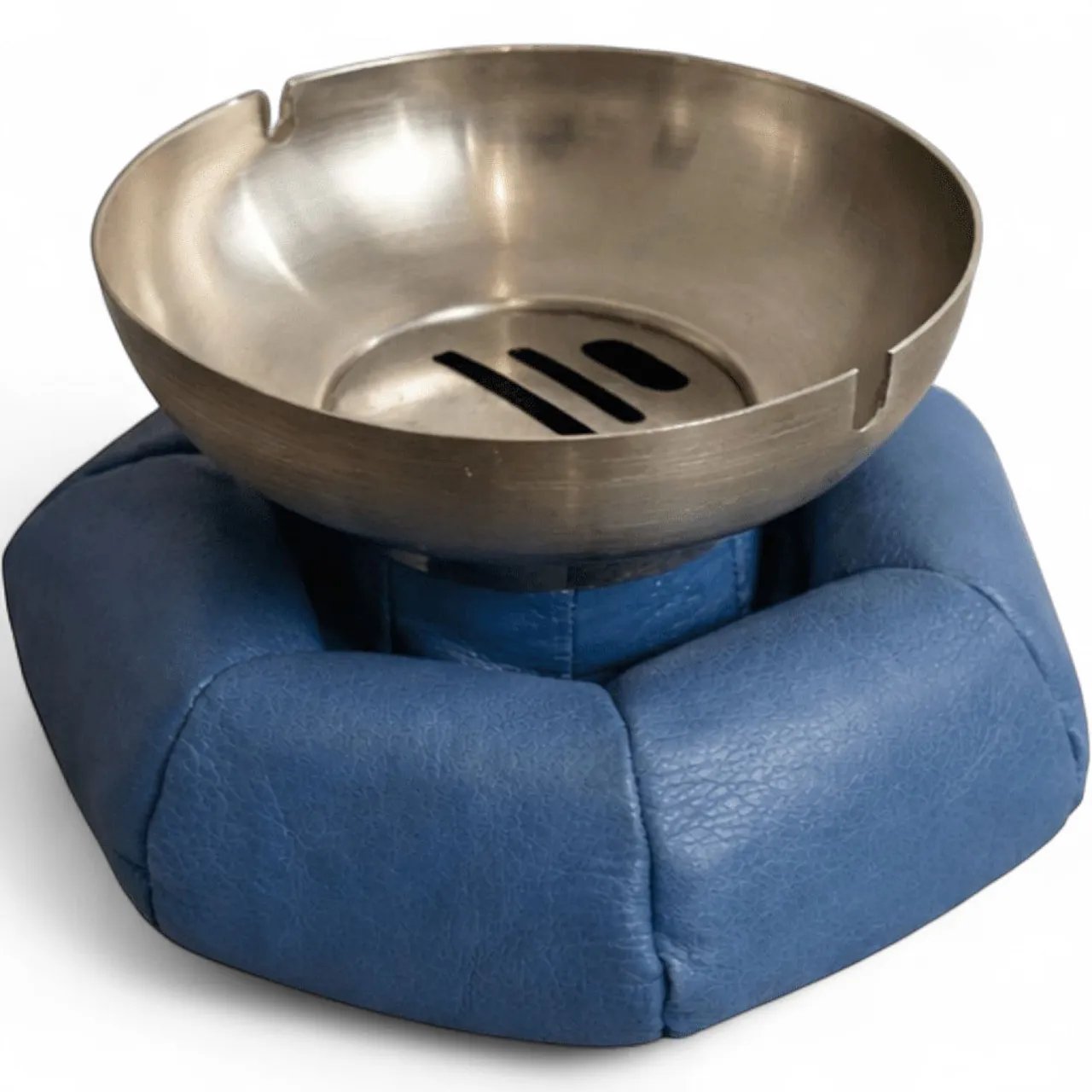 Padded ashtray in leather and metal by Poltrona Frau from the 70s 9